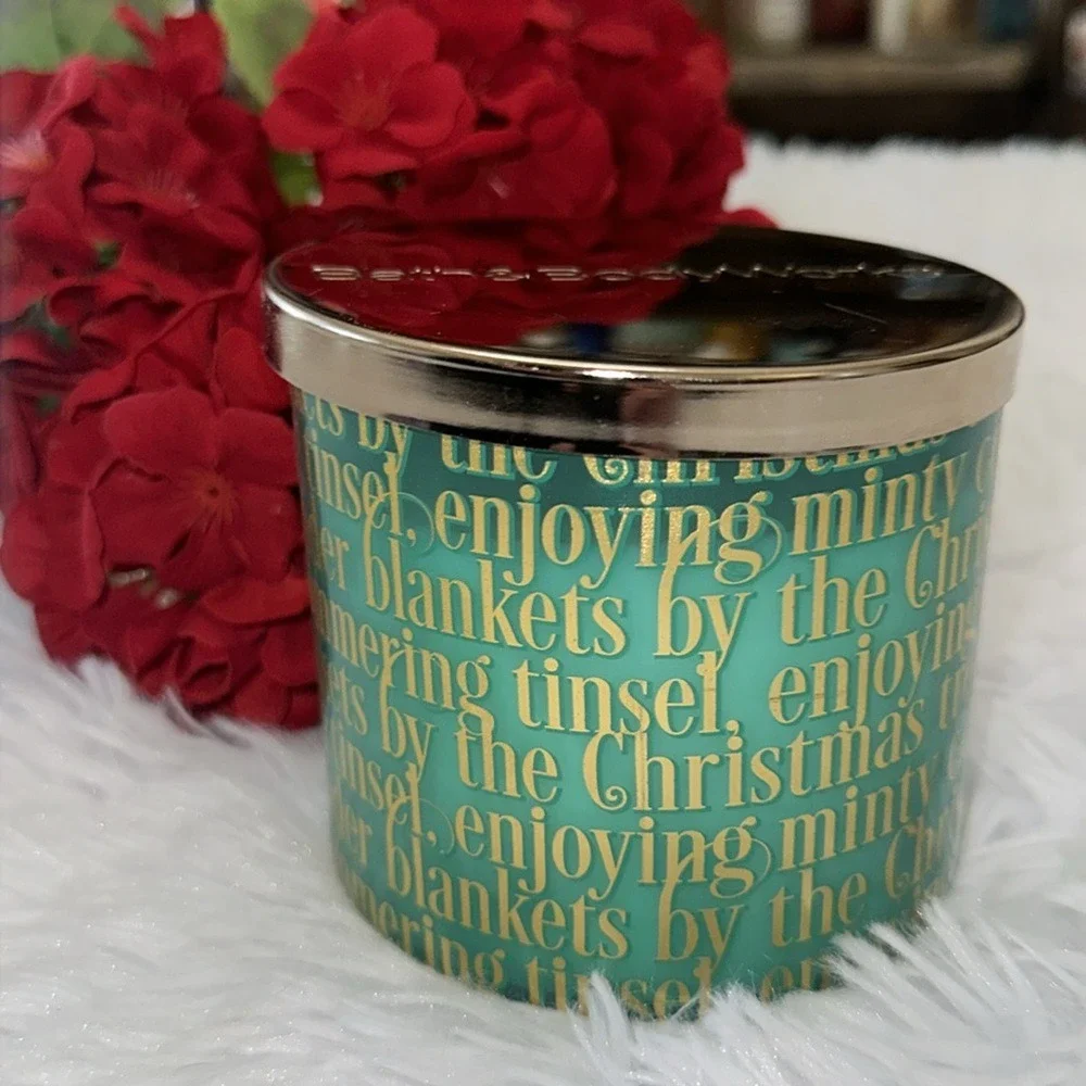 Bath & Body Works Peppermint Hot Chocolate 3-Wick Scented Candle 14.5 oz New